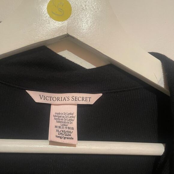 Black Long Sleeve Pajama top Victoria secret xl - Picture 3 of 5